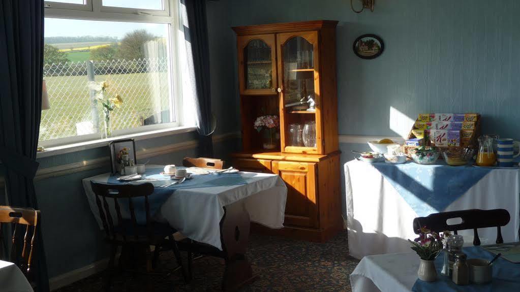 The Station Guest House Galmpton Exteriör bild